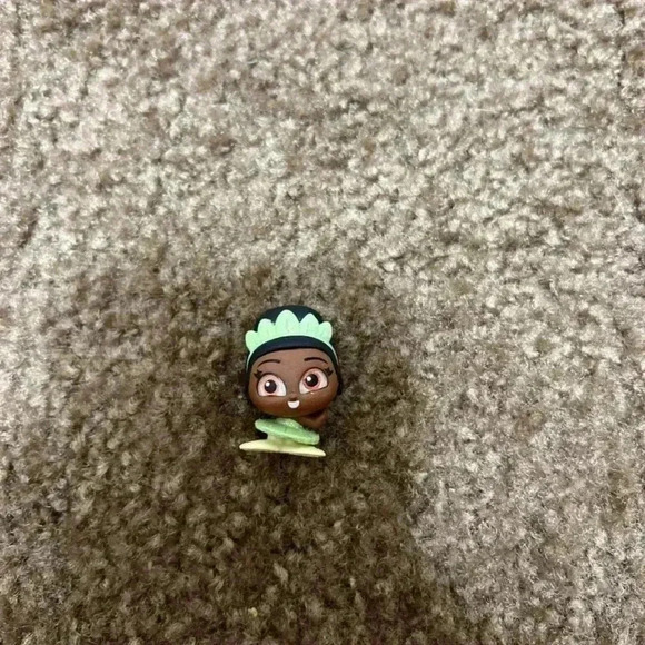 Disney Doorables: Series 10 Princess Ballerina Figurine – Tiana - Picture 4 of 5